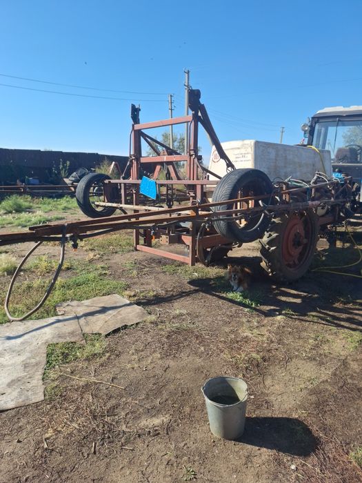 Продам опрыскиватель 20 метров