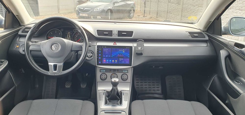 Vw Passat   2.0 TDI - Euro 5*** Navigatie Touchscreen***