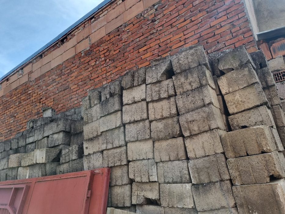 Boltari pentru zidarie noi