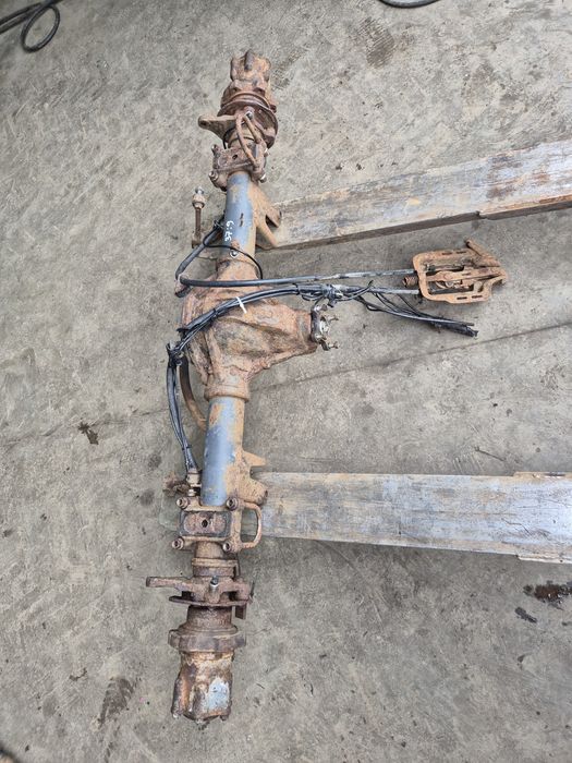 Punte cu roti duble raport 37:9 punte cu roti duble mercedes sprinter