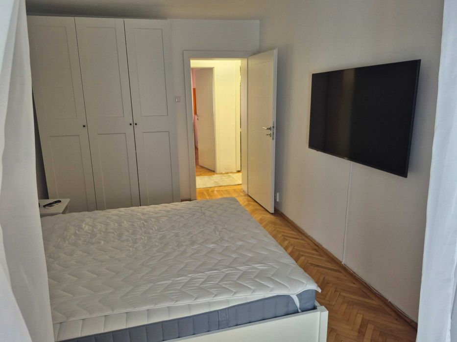 Inchiriez Apartament 3 Camere - DRISTOR - CENTRAL - Loc Parcare, Mobila noua — fotografia 3