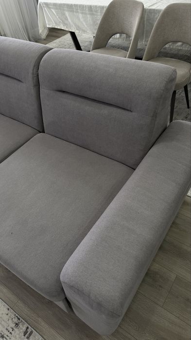 Продам угловой диван в хорошем состоянии