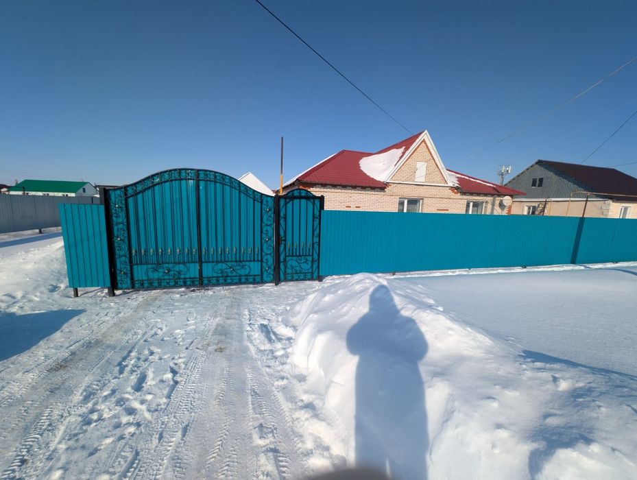 Продам дом в мкр Кендала