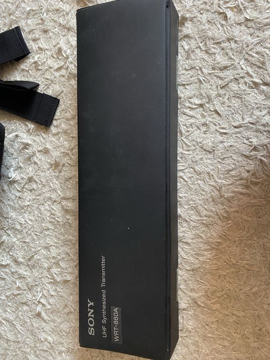 Lavaliera profesionala Sony WRT 860A