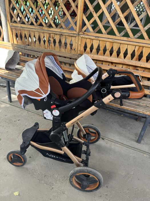 Коляска 2 в 1 в отличном состояний