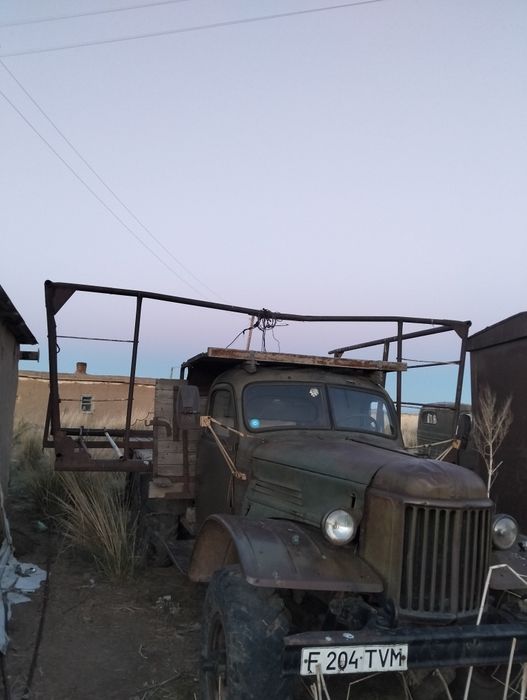 Зил -157 мармон..