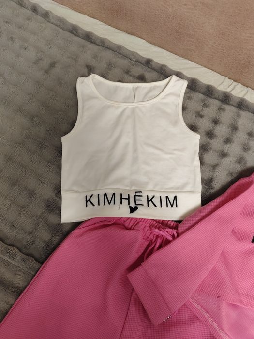 Детские вещи , джинсы и костюм