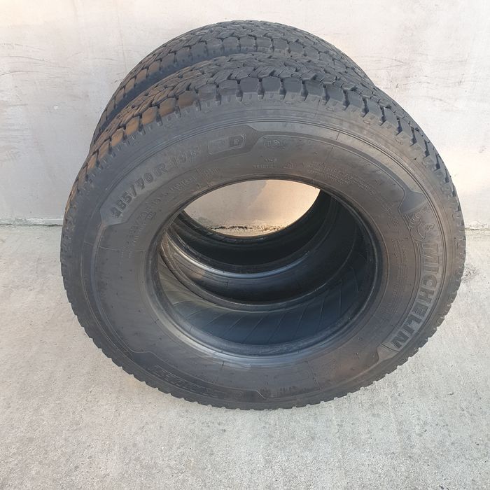 Anvelope 285 70 19,5 Michelin.