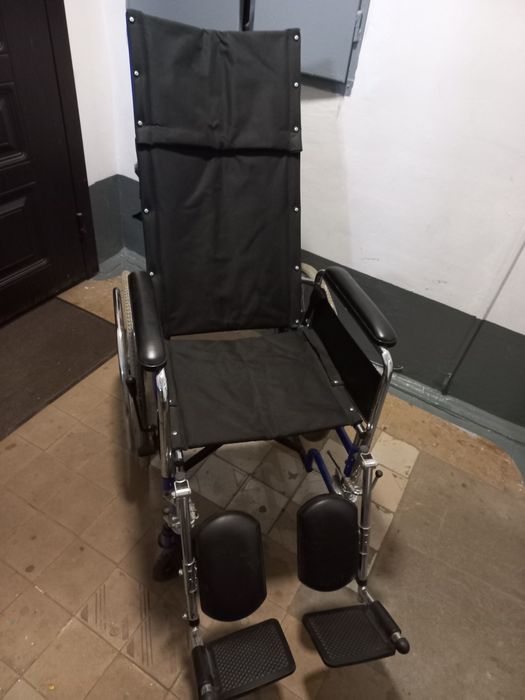 Кресло-коляска инвалидная 25000.