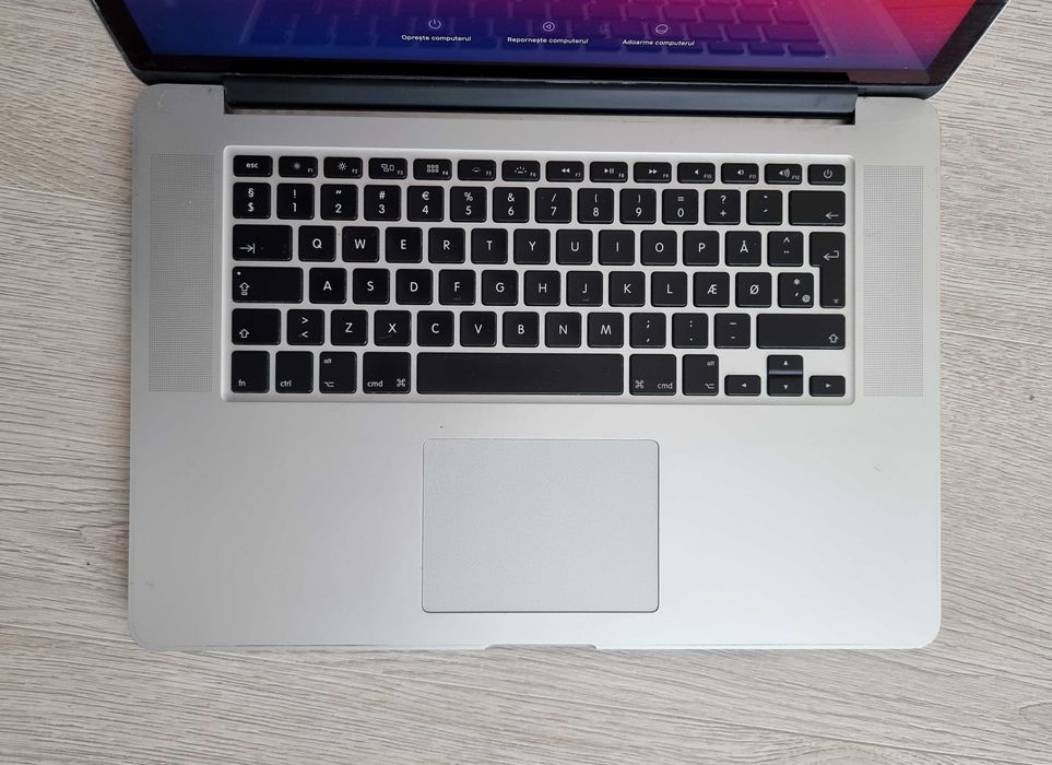 Macbook Pro Retina 15" Late 2013, i7 - 2.60 Ghz, 16 GB Ram, SSD 256 GB