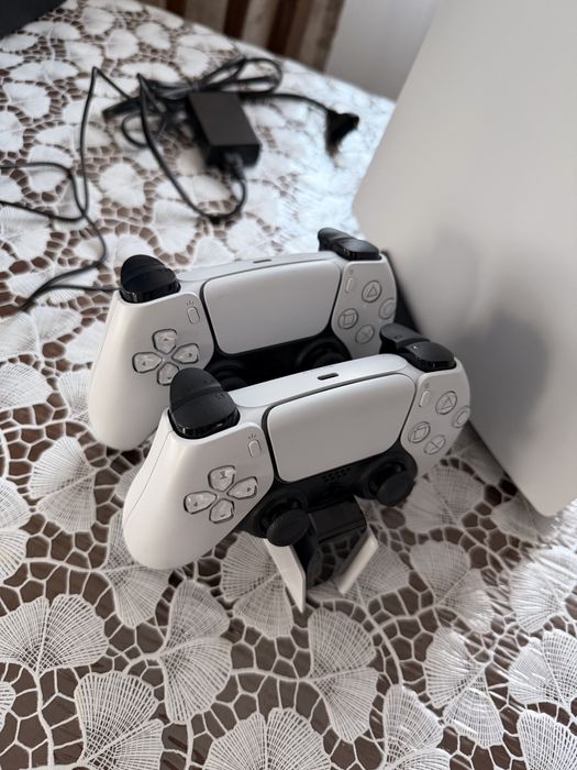 PlayStation 5 825 GB