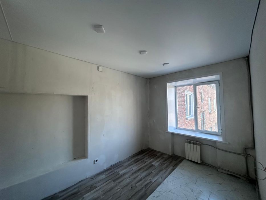 Продам  2х комнатную квартиру