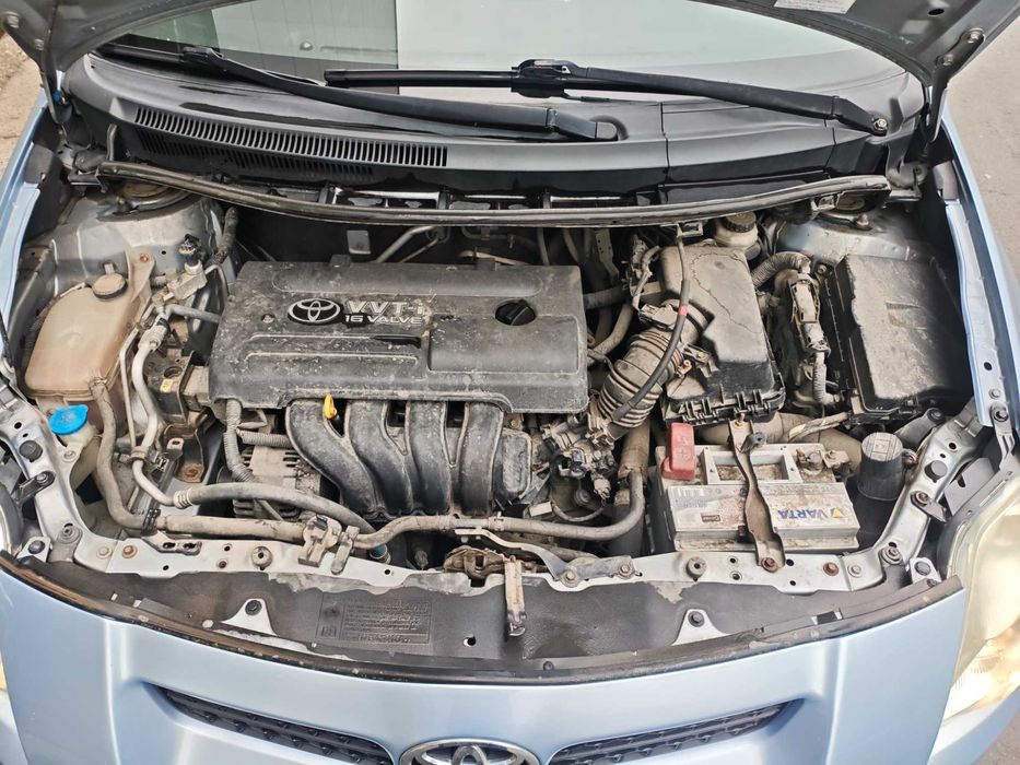 Vand Toyota Auris 2007 1.4 Benzina 97 cp