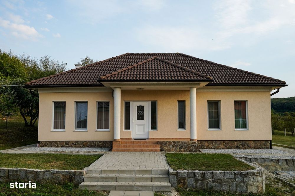 Casa pe un singur nivel, zona Valea Budacului