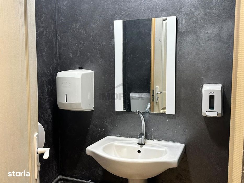 Decebal Spatiu comercial 95 mp vizibilitate stradala