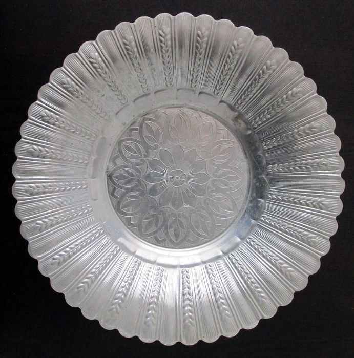 Старинни метални съдчета