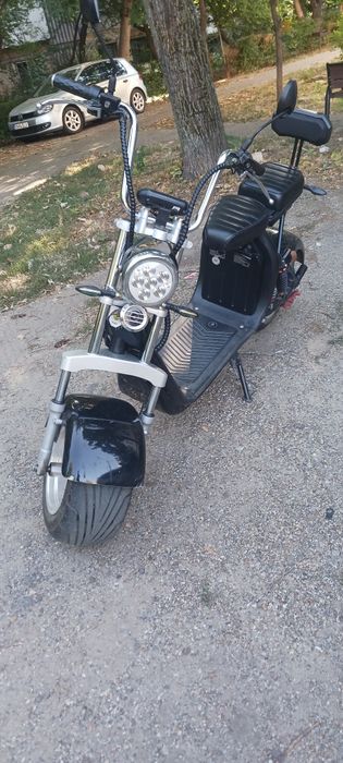 Vând scuter electric