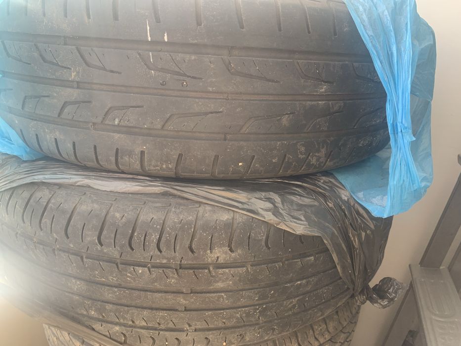 Продам 2 резины летние