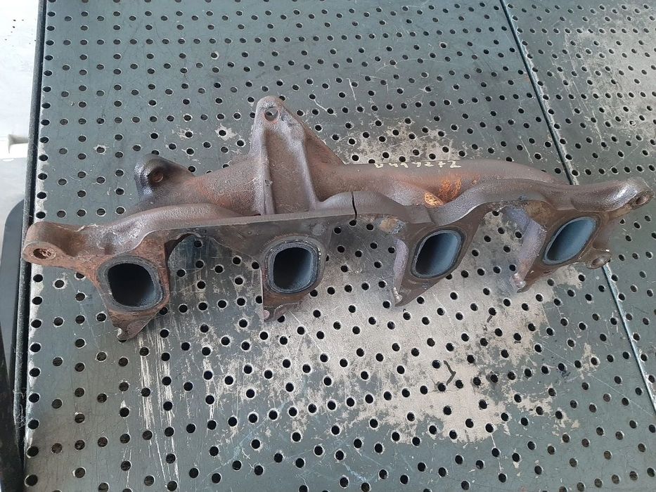 galerie evacuare d419272  1.9 d volvo v40 s40   7700874571