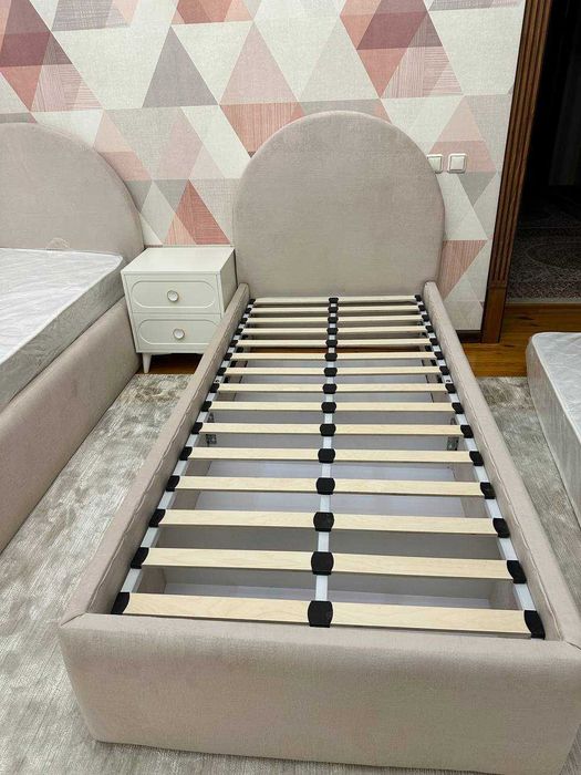 Продам новую детскую кровать - 2шт