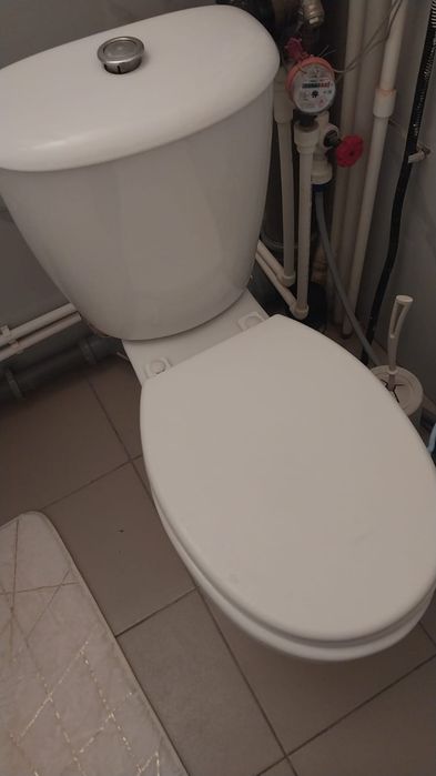 Продам бу унитаз
