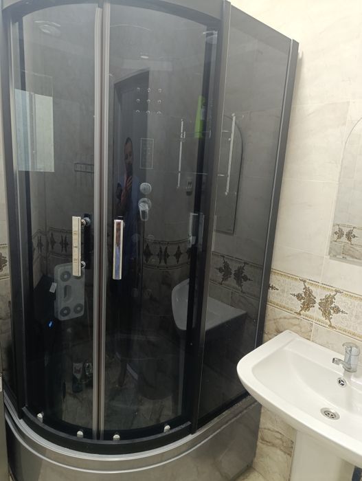 Arenda dom faqat oila.