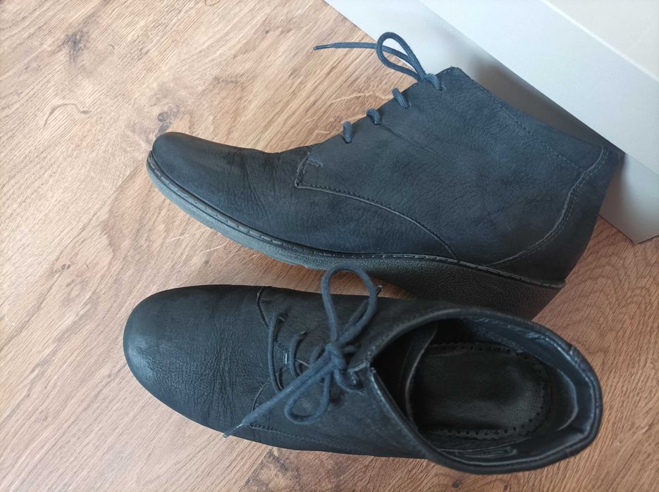 Дамски обувки от естествена кожа