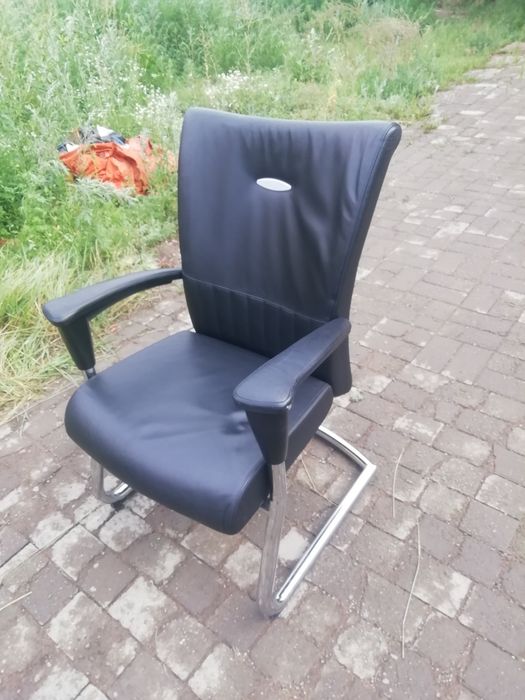 Продам кресло на лыжах