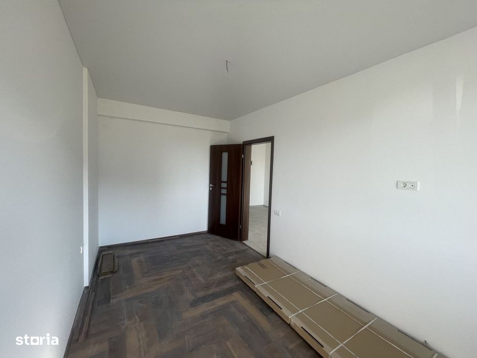 Gata de mutat! 2 camere + curte proprie,Metrou-Berceni