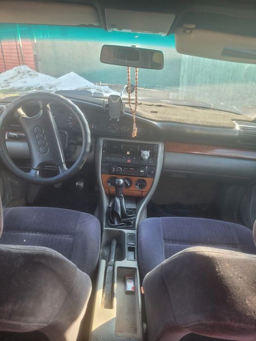 Продается машина Audi 100 C4