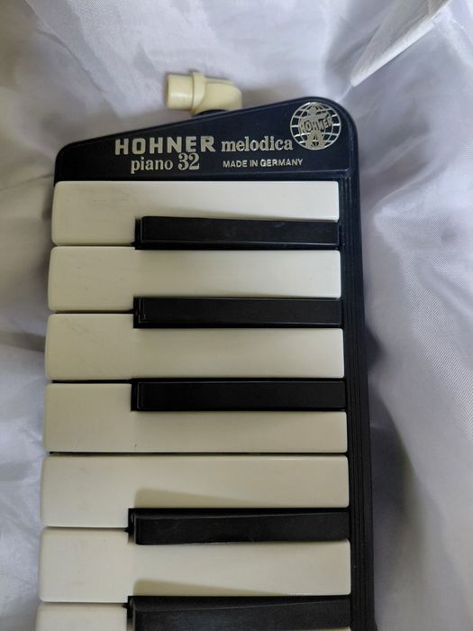 Чисто нов Hohner Melodica Piano 32  Original