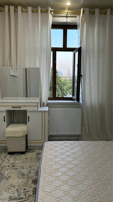 Продаю свою квартиру рядом с метро Мирзо Улугбек,
