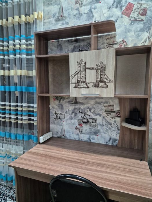 Комплект мебели для подростков