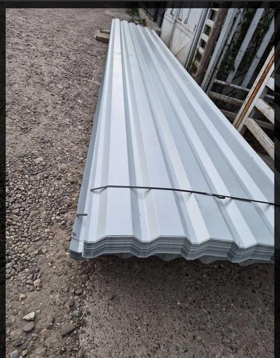 Vand tabla cutată h35.
6,20m lungime
1.00m latime.
0.40 mm
200 lei buc
Oferim transport inclus.
Tel 0752691645