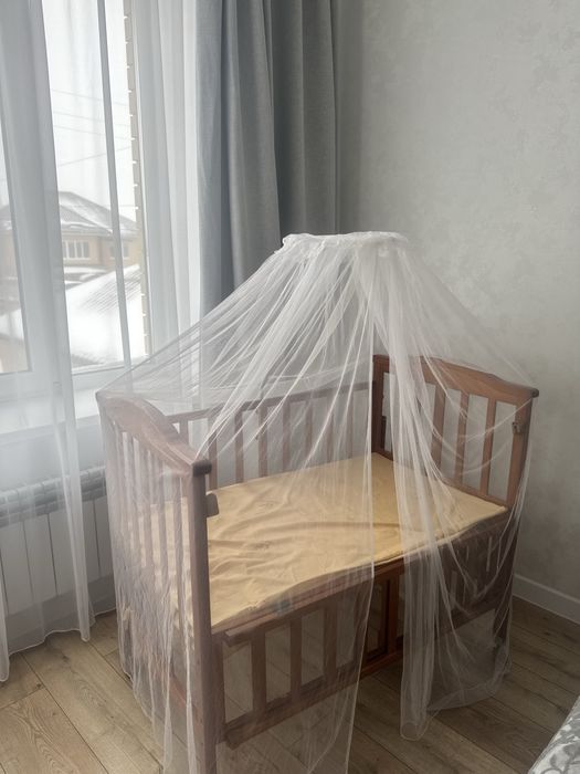 Отдам детскую кровать