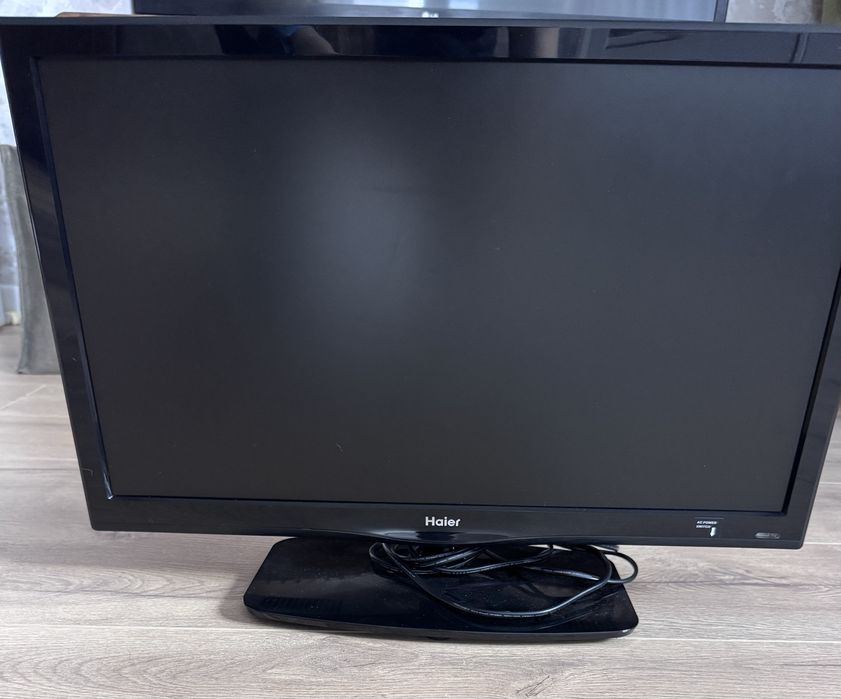 Продам Телевизор Haier бу 54 диагональ