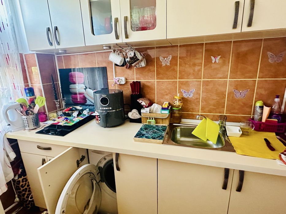 Inchiriez garsoniera