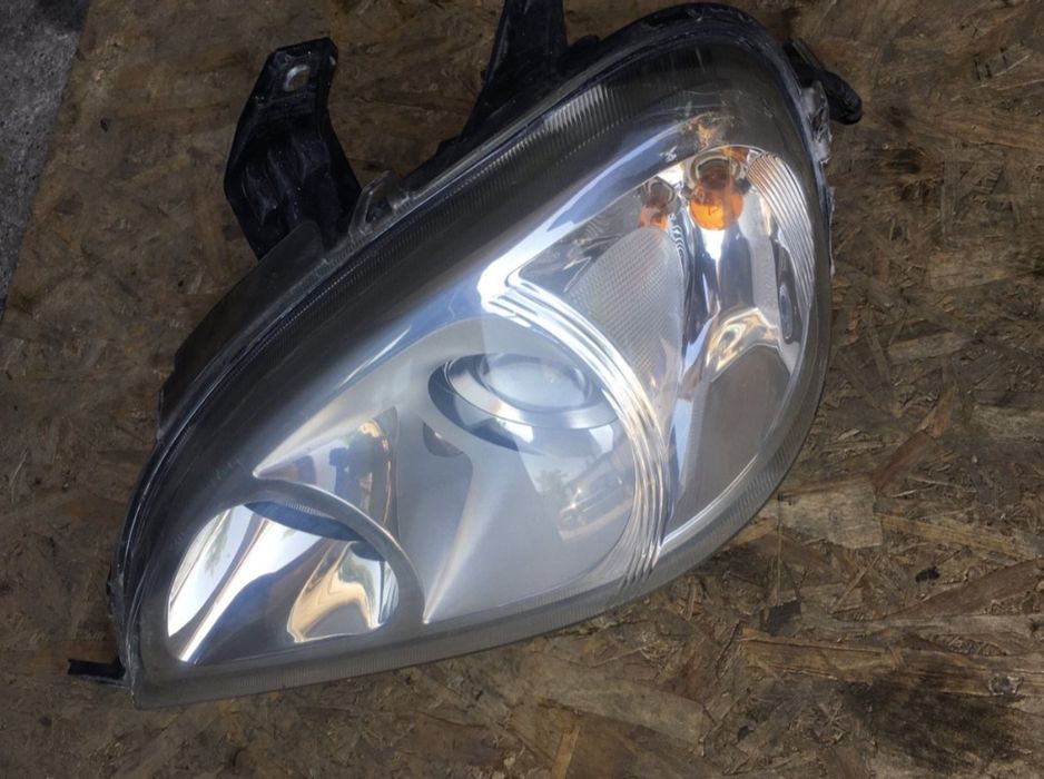 Far Stinga Mercedes ML W163 2002-2005. Volan Stinga.