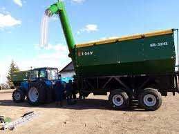 Бункер перегрузчик зерна