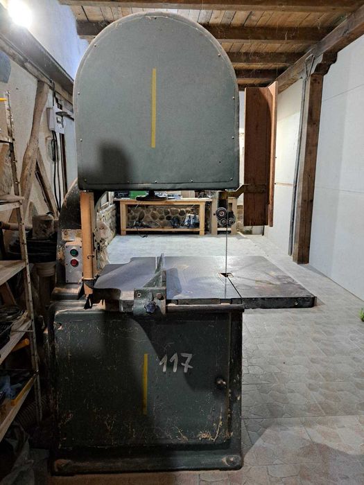 Продавам банциг, български