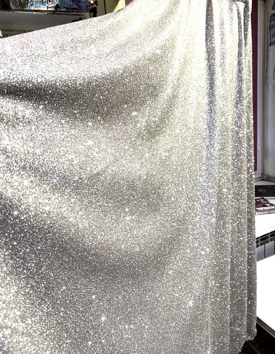 Платье вечернее на выпускной свадебное