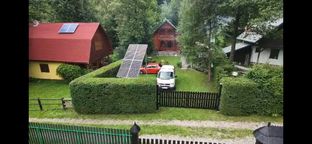 Casa de vacanta/cabană din lemn in Bucin