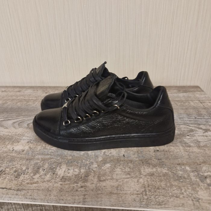 Balenciaga arena low