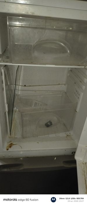 Vând frigider in stare buna.