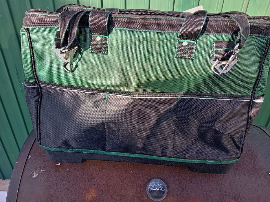 Продам сумку для инструмента новая