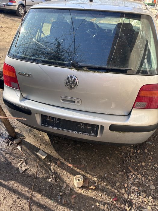 Vand golf 4 1.4 benzina radiat