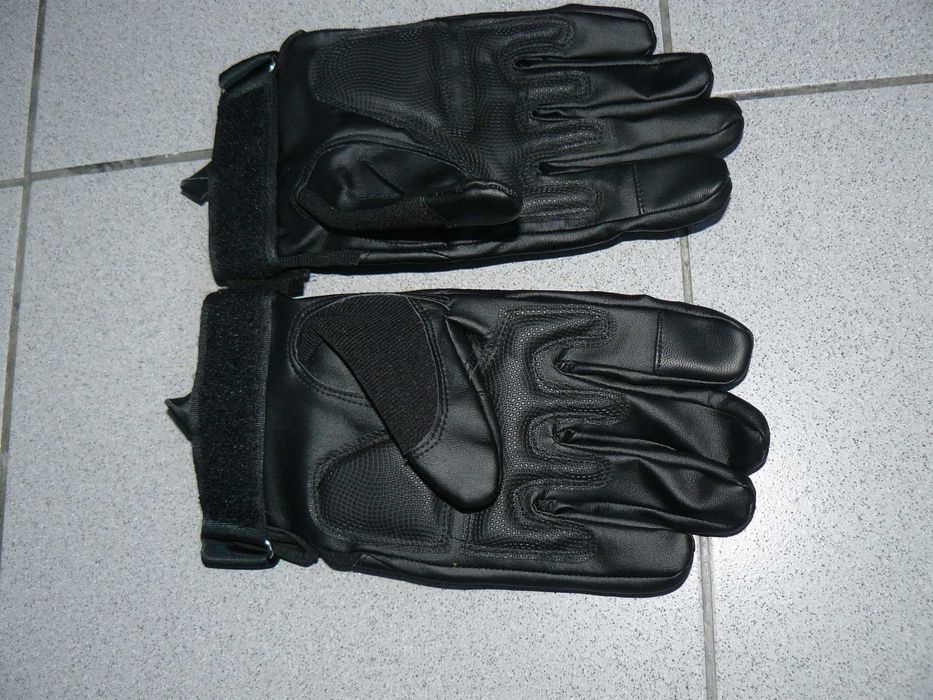 Manusi Tactice Airsoft TG 8FIELDS WE-G001 Black, Noi, Marimi M, L si XL