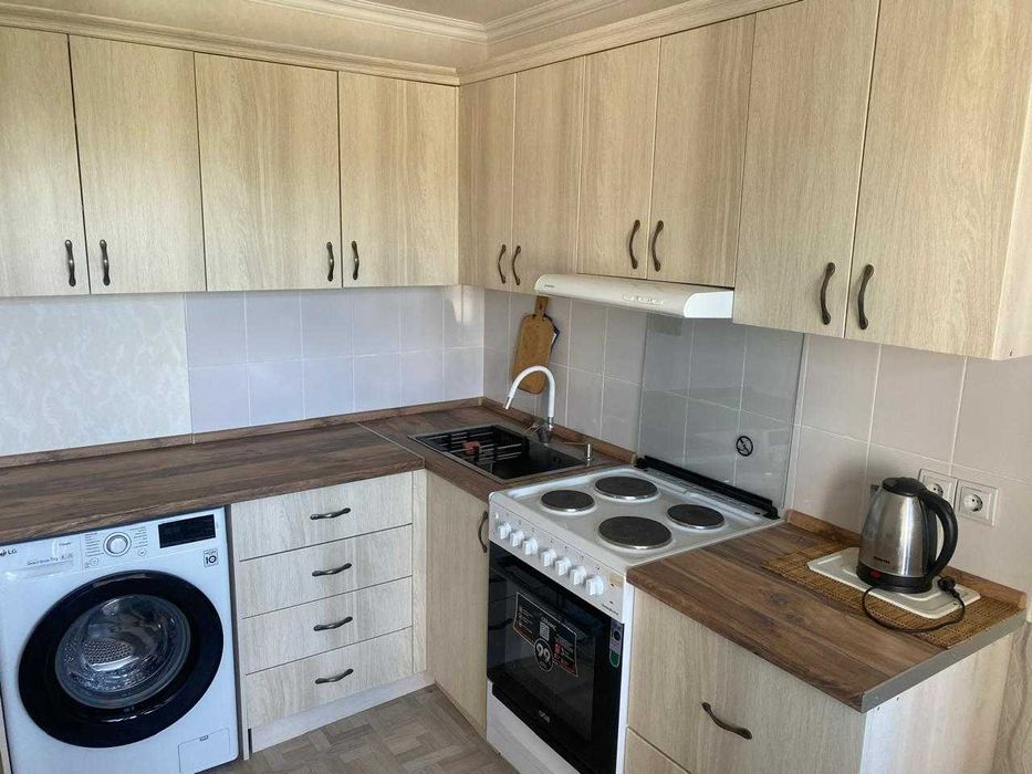 Гарнитур кухонный, все новое