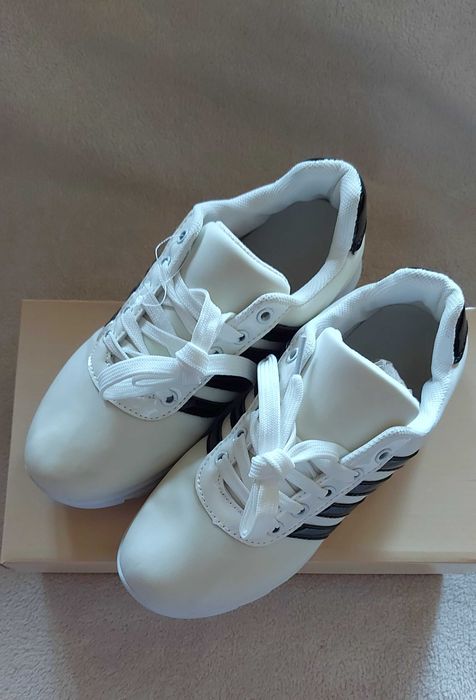 Спортни обувки Ellesse DORIS