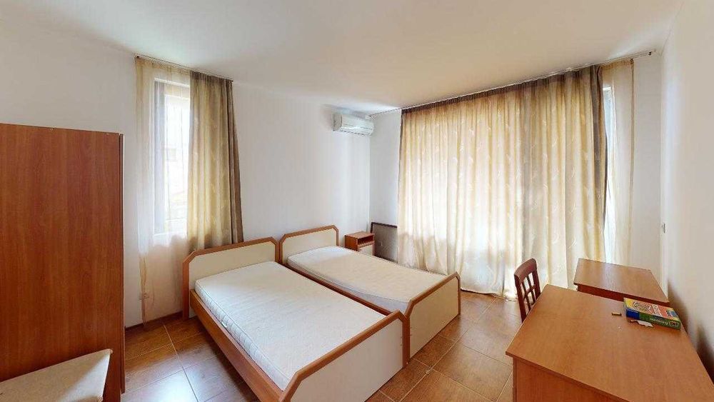 Продава се Тристаен апартамент в с. Кошарица, Област Бургас - 130 кв.м за 506 €/кв.м - Снимка #8